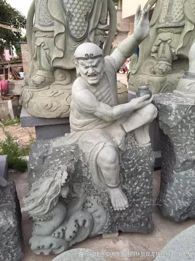 罗汉在民居中的搭配方法ky开元棋牌石雕十八